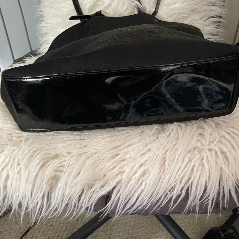 Michael Kors Large Quilted Neoprene Bag - Picture 10 of 14